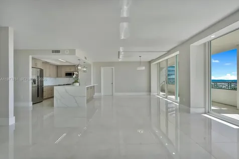 3400 SW 27th Avenue Miami FL 33133