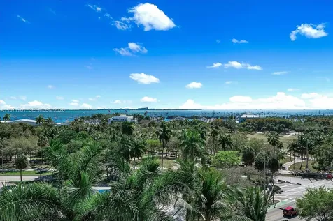 3400 SW 27th Avenue Miami FL 33133