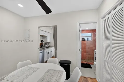 911 Meridian Avenue Miami Beach FL 33139
