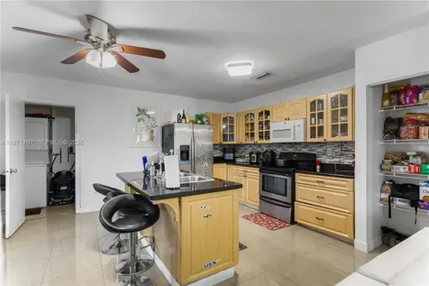 45 NE 186th Terrace Miami FL 33179