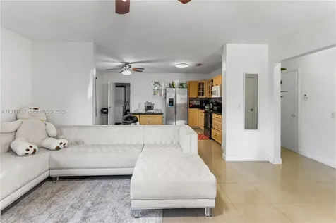 45 NE 186th Terrace Miami FL 33179