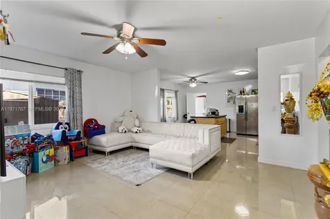 45 NE 186th Terrace Miami FL 33179