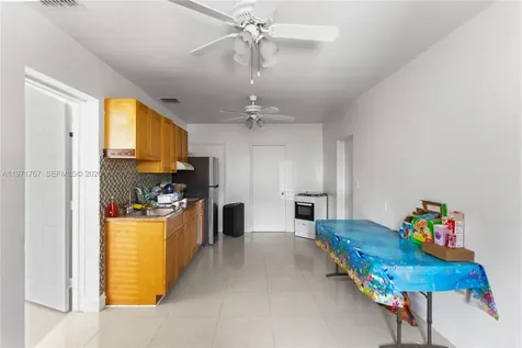 45 NE 186th Terrace Miami FL 33179