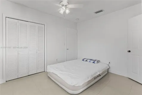 45 NE 186th Terrace Miami FL 33179