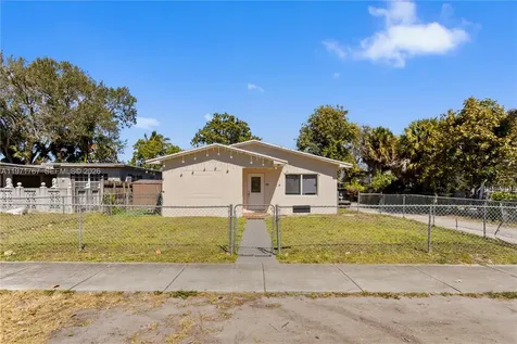 45 NE 186th Terrace Miami FL 33179