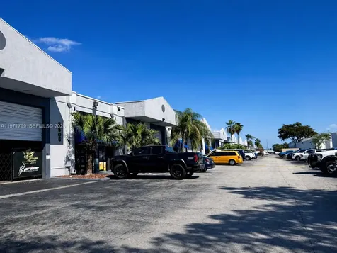 5505 NW 74th Avenue Miami FL 33166