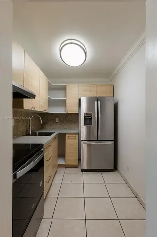 8421 NW 8th Street Miami FL 33126