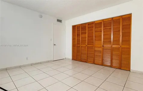 8421 NW 8th Street Miami FL 33126