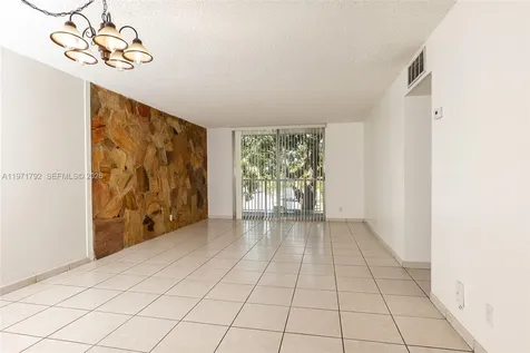 8421 NW 8th Street Miami FL 33126
