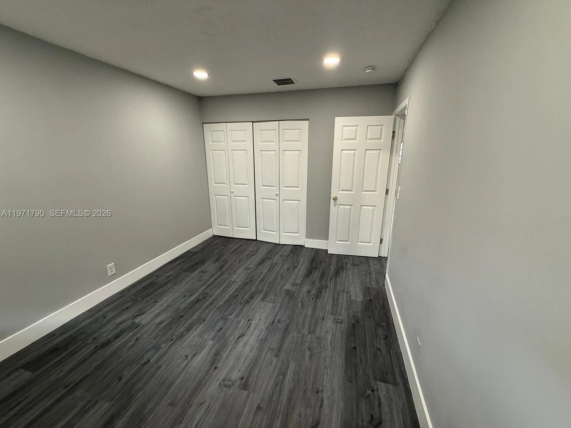 2700 N 34th Avenue Hollywood FL 33021