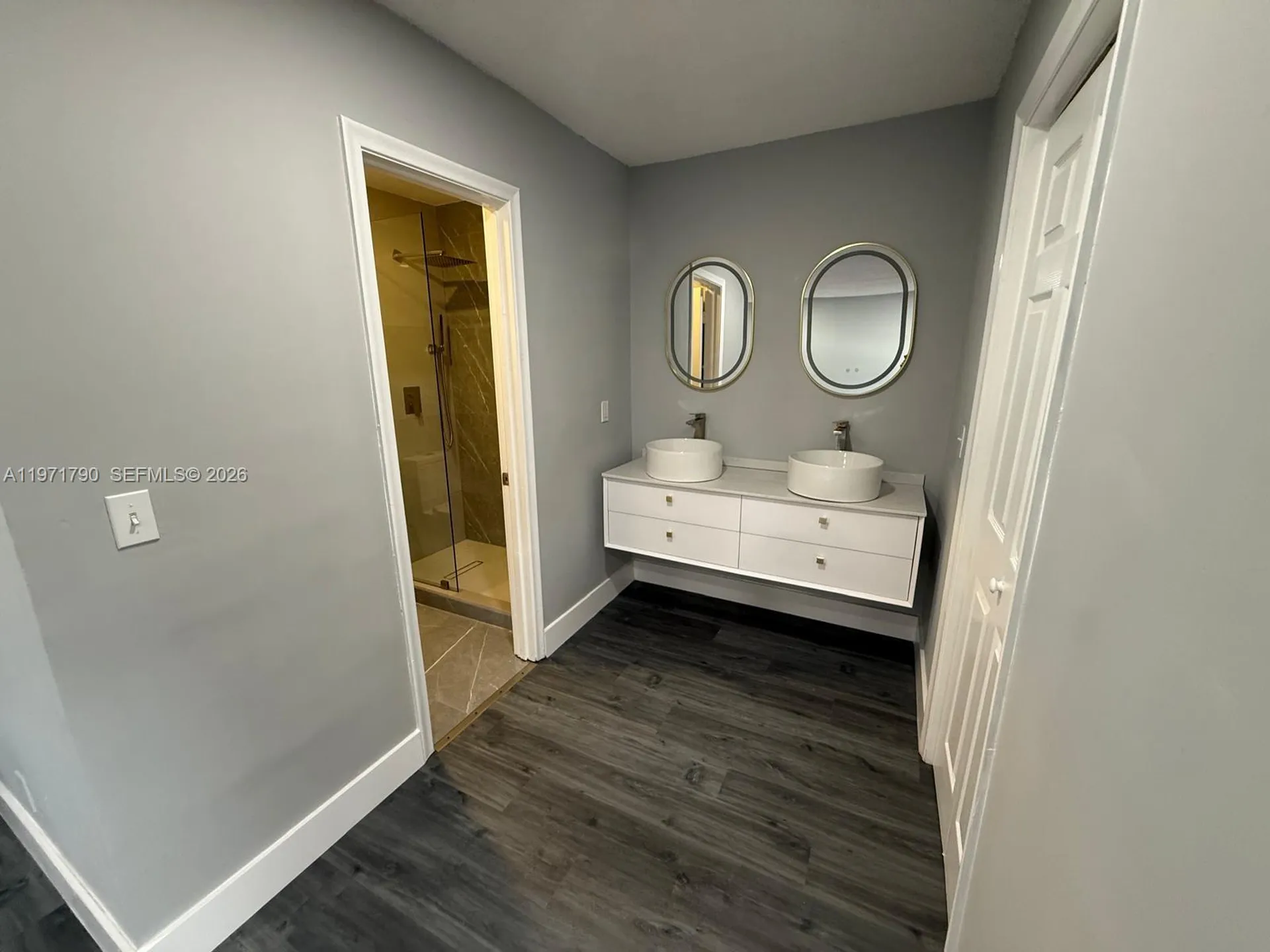 2700 N 34th Avenue Hollywood FL 33021