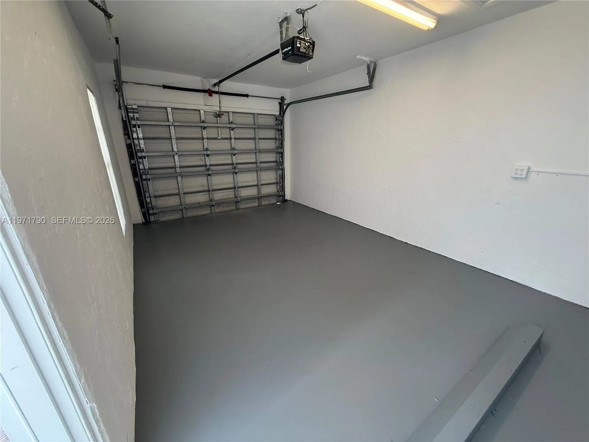 2700 N 34th Avenue Hollywood FL 33021