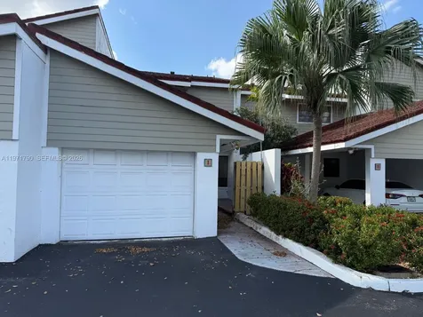 2700 N 34th Avenue Hollywood FL 33021
