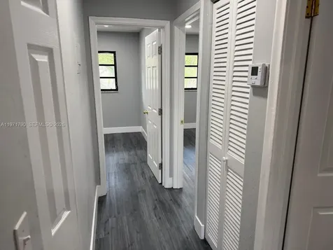 2700 N 34th Avenue Hollywood FL 33021