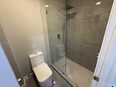 2700 N 34th Avenue Hollywood FL 33021