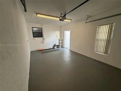 2700 N 34th Avenue Hollywood FL 33021
