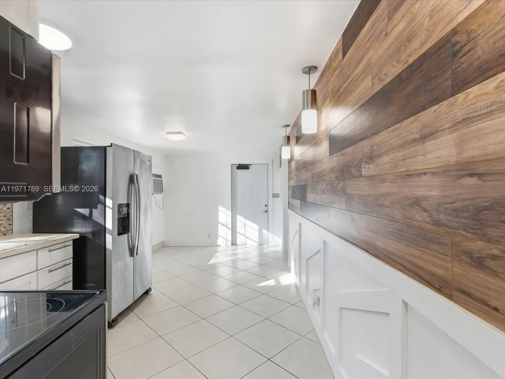 1561 SW 44th Terrace Fort Lauderdale FL 33317