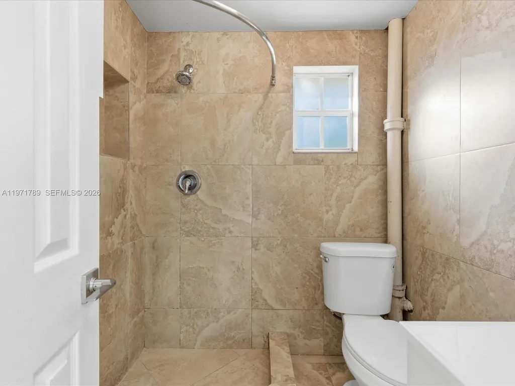 1561 SW 44th Terrace Fort Lauderdale FL 33317