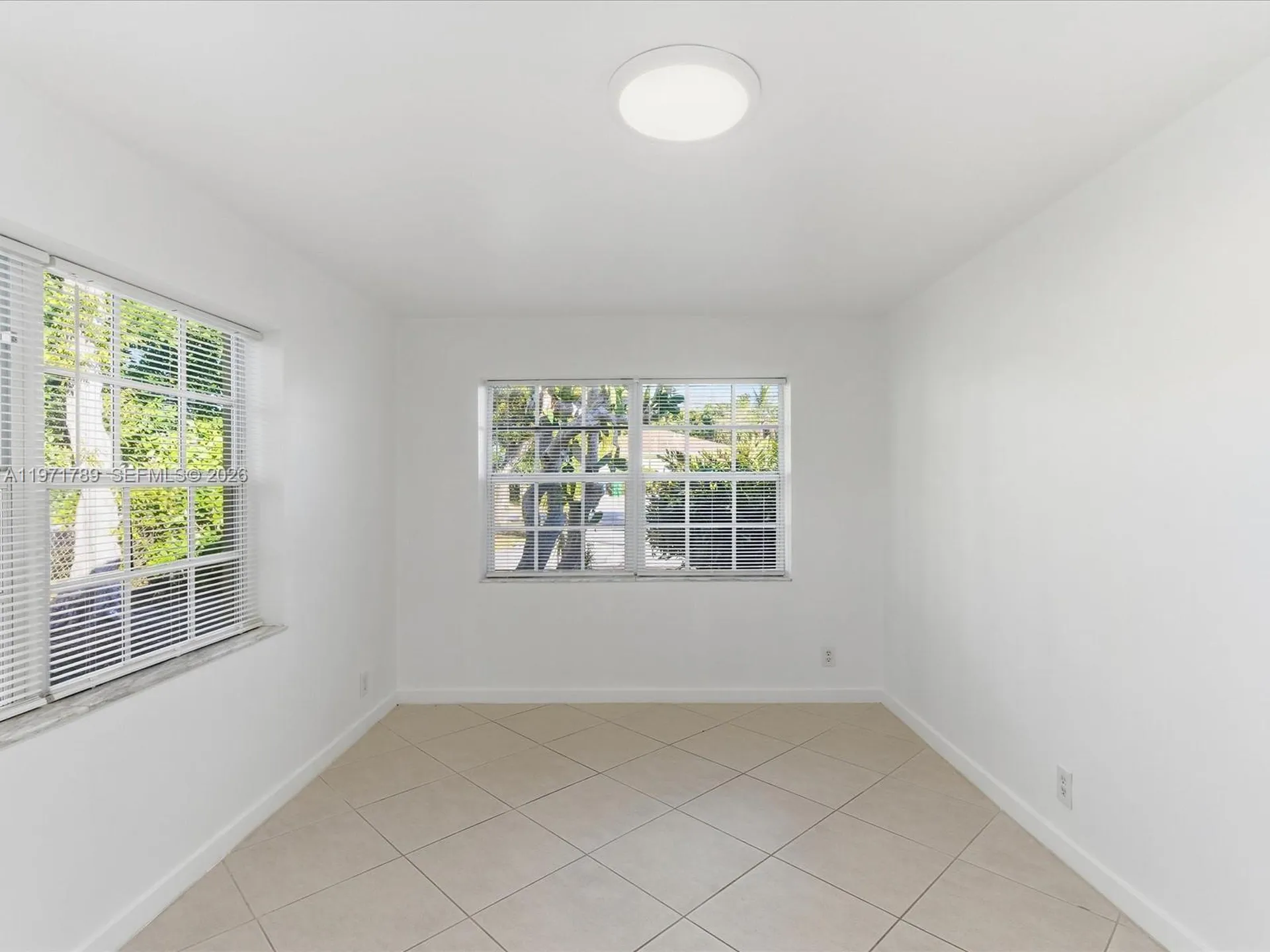 1561 SW 44th Terrace Fort Lauderdale FL 33317