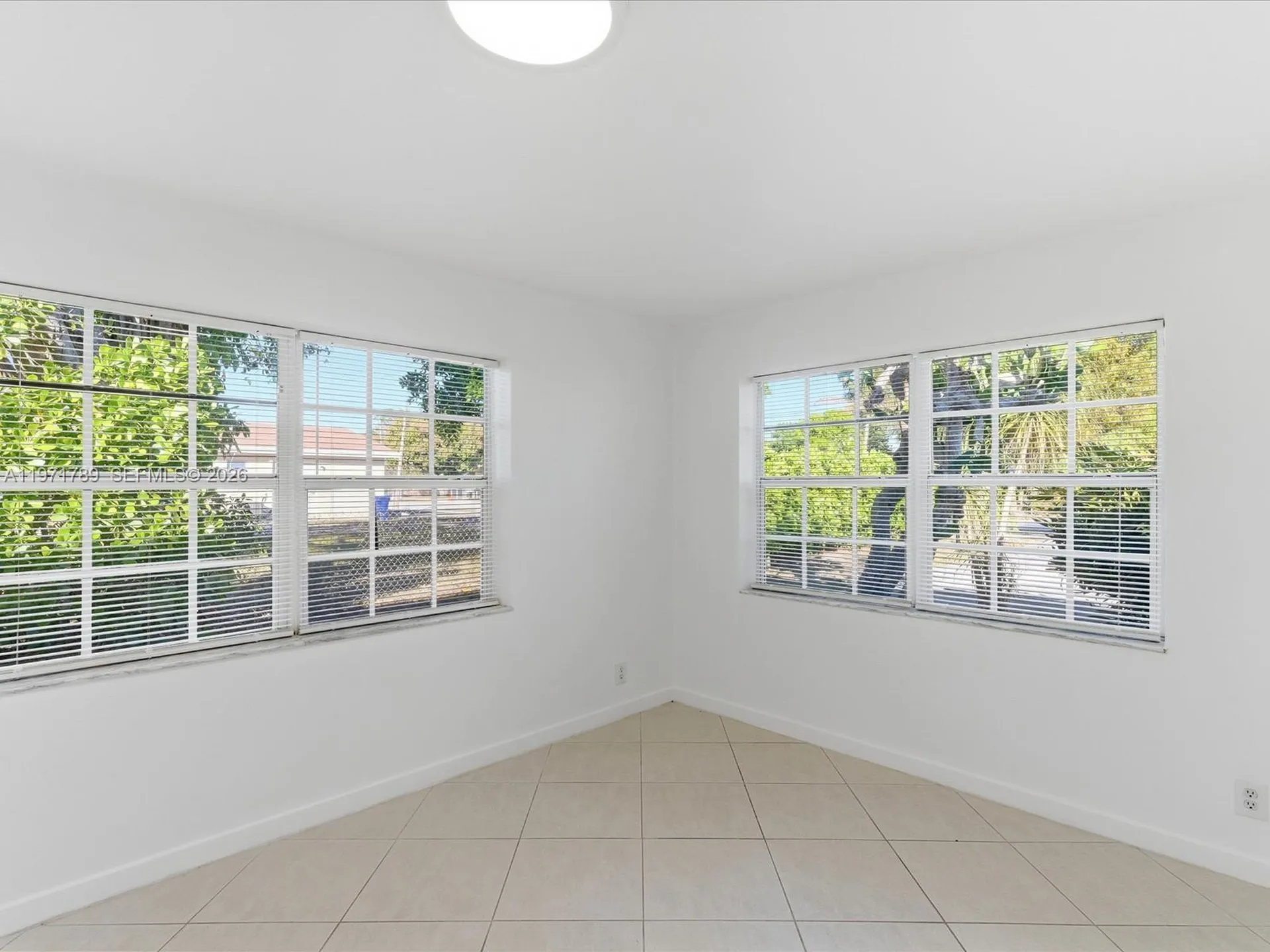 1561 SW 44th Terrace Fort Lauderdale FL 33317