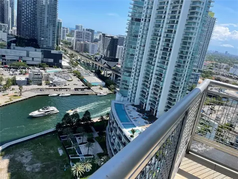 350 S Miami Avenue Miami FL 33130