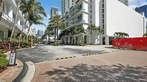 350 S Miami Avenue Miami FL 33130