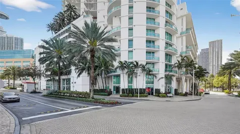 350 S Miami Avenue Miami FL 33130