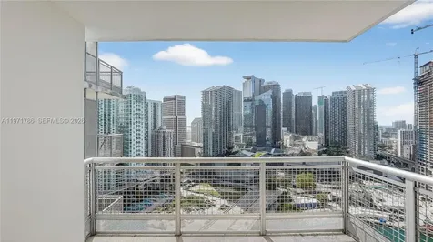 350 S Miami Avenue Miami FL 33130