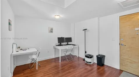 350 S Miami Avenue Miami FL 33130