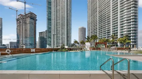 350 S Miami Avenue Miami FL 33130