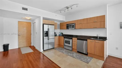 350 S Miami Avenue Miami FL 33130