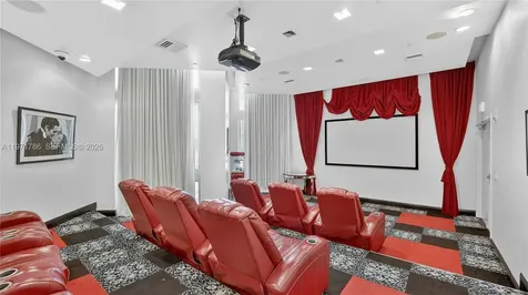 350 S Miami Avenue Miami FL 33130