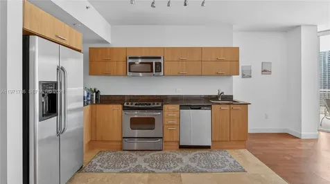 350 S Miami Avenue Miami FL 33130