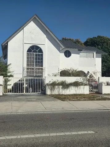 1341 E 8th Avenue Hialeah FL 33010