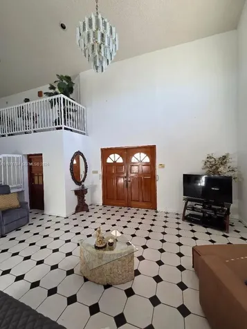1341 E 8th Avenue Hialeah FL 33010
