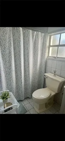 1341 E 8th Avenue Hialeah FL 33010
