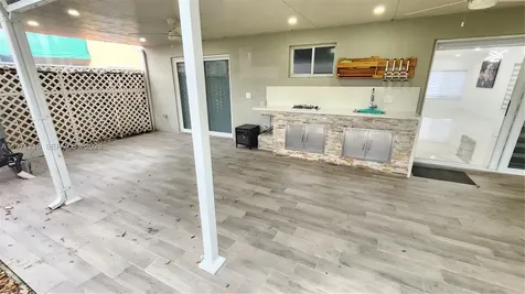 16515 SW 97th Street Miami FL 33196