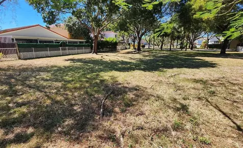 16515 SW 97th Street Miami FL 33196