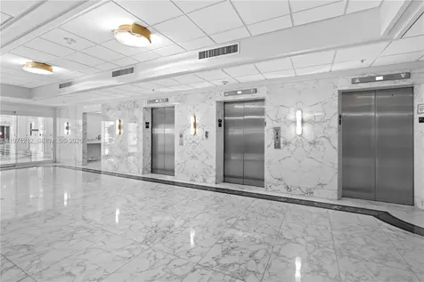 5600 Collins Avenue Miami Beach FL 33140