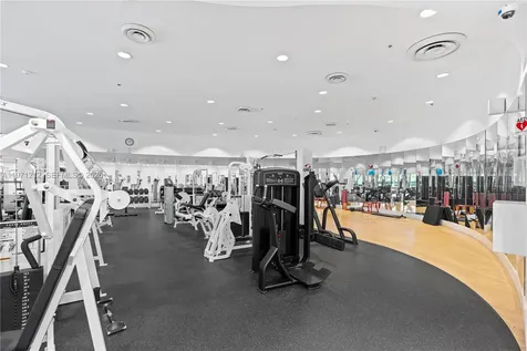 5600 Collins Avenue Miami Beach FL 33140