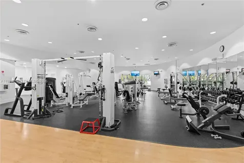 5600 Collins Avenue Miami Beach FL 33140