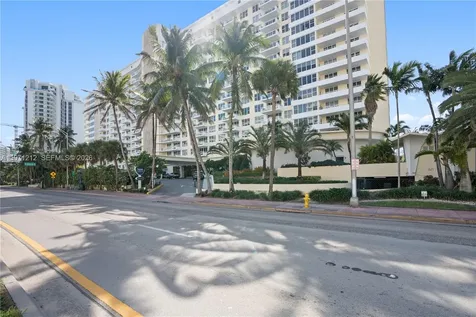 5600 Collins Avenue Miami Beach FL 33140
