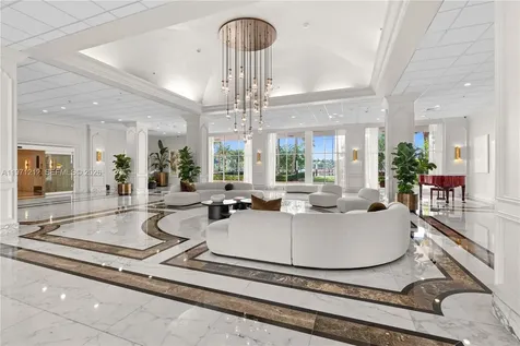 5600 Collins Avenue Miami Beach FL 33140