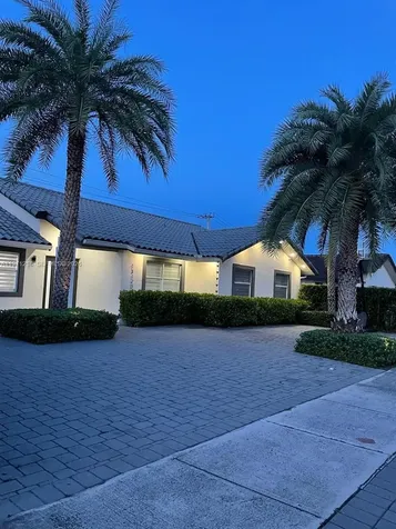 13123 SW 26th Terrace Miami FL 33175