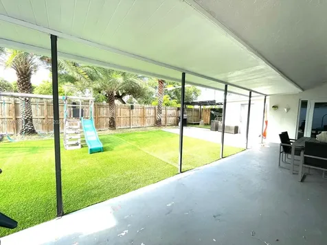 13123 SW 26th Terrace Miami FL 33175
