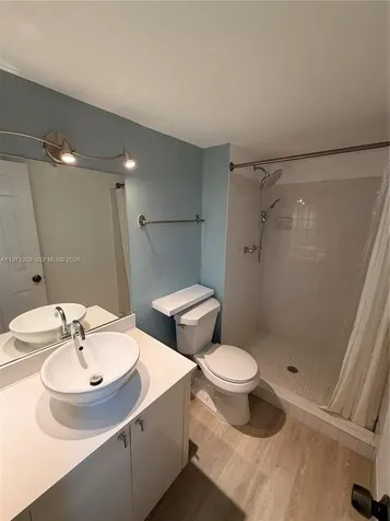 2350 NE 135th Street North Miami FL 33181