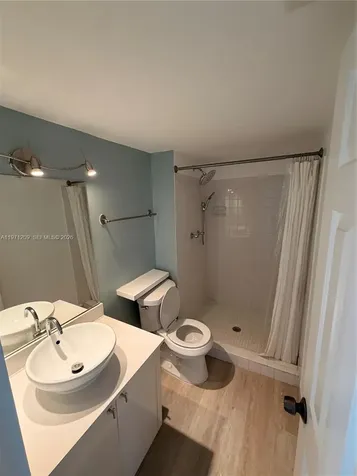 2350 NE 135th Street North Miami FL 33181