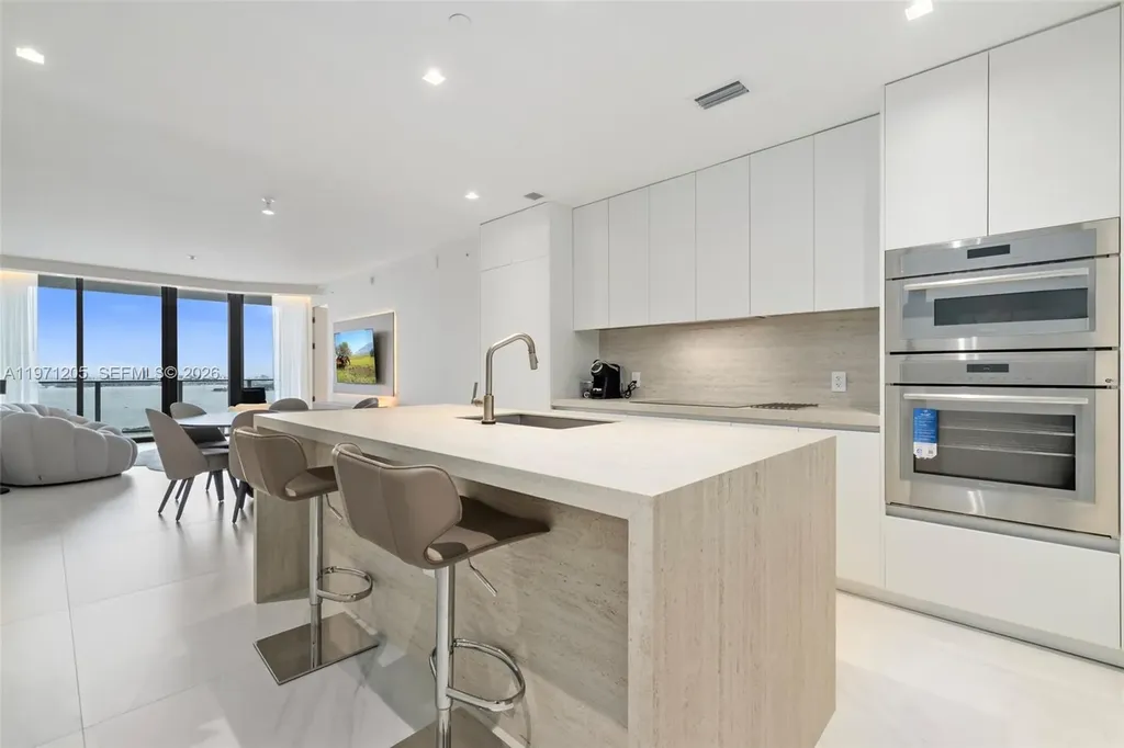 700 NE 24 Miami FL 33137