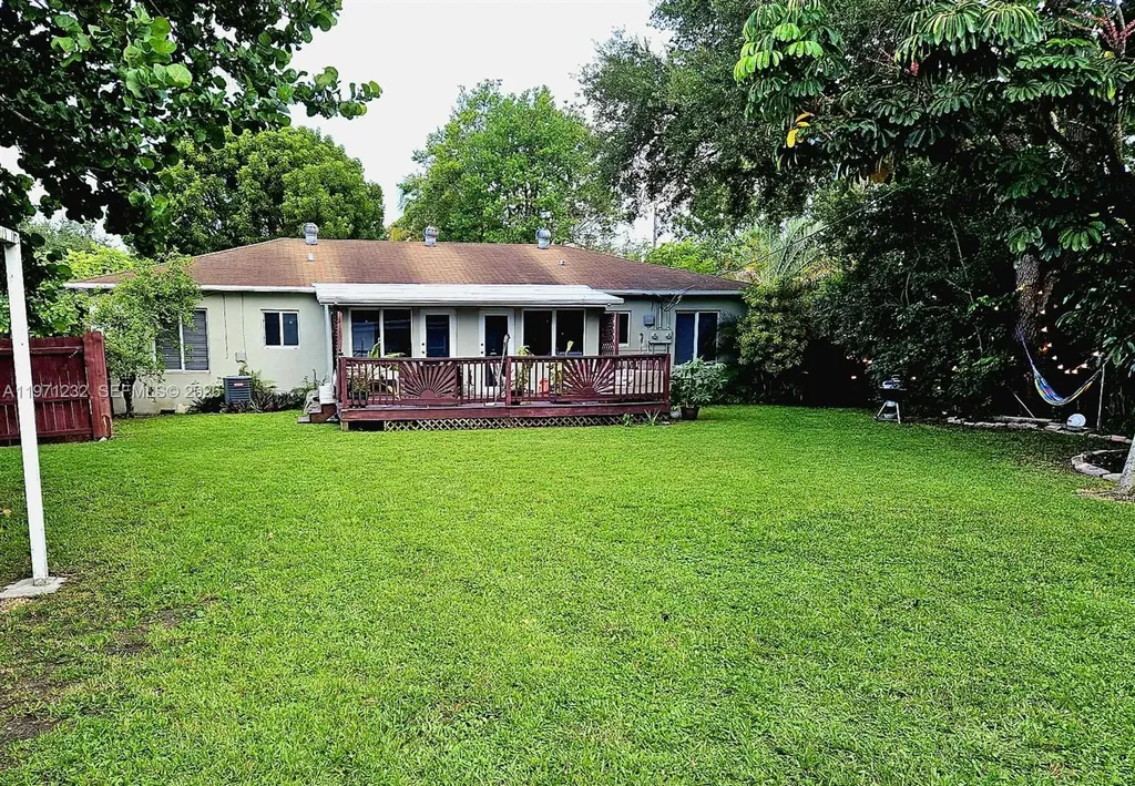 265 NE 116th Street Miami FL 33161