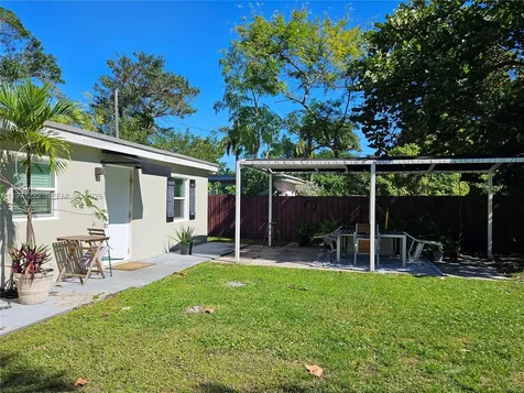 265 NE 116th Street Miami FL 33161